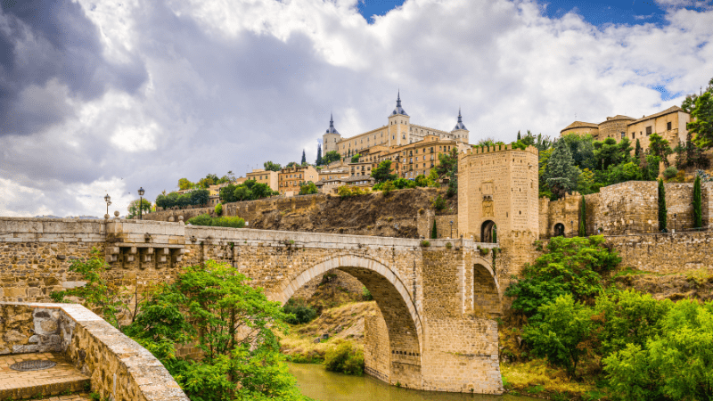 Que hacer en Madrid Tour Toledo, Ávila y Segovia